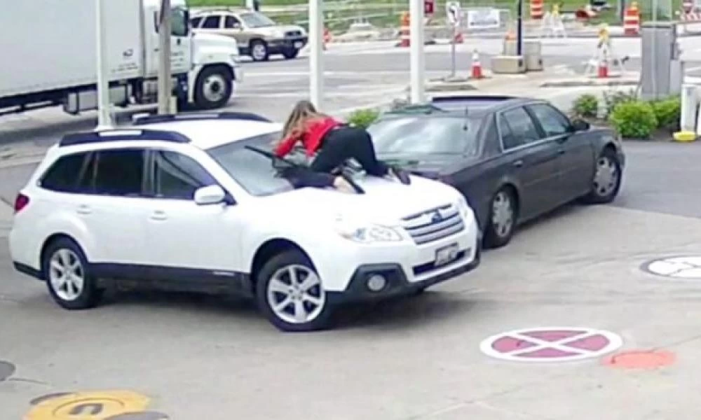 Καναδάς: Ποιος είδε αυτήν τη γυναίκα και δεν την φοβήθηκε!